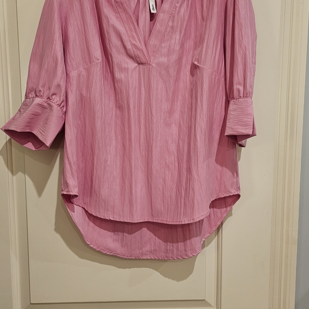 glam Pink V-Neck Textured Blouse